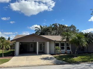 1321 Glendale Cir E #909, Sarasota, FL 34232