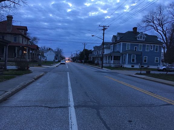 5th image of 114 Market St