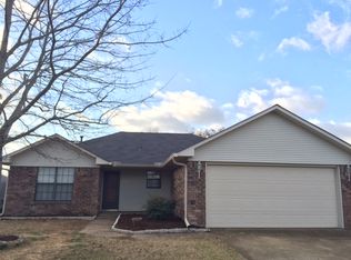 3975 Cirrus Dr, Conway, AR 72034