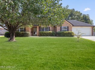11175 Woodley Dr, Gulfport, MS 39503
