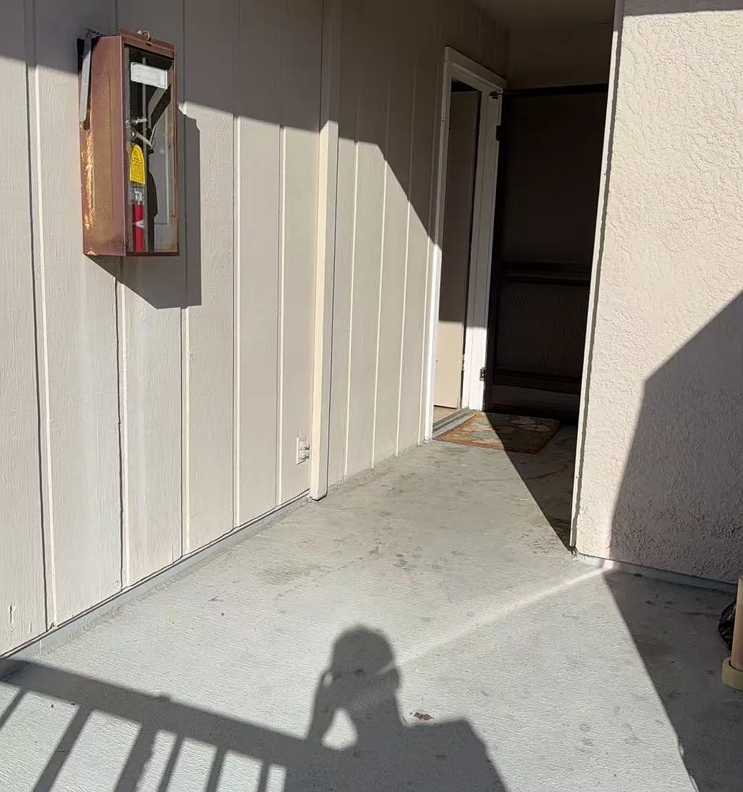 2 bed, 1.5 bath, 1000 sqft, $3,100 — Photo 1