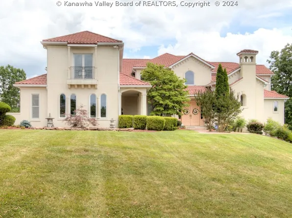 8 Woodvale Hts, Hurricane, WV 25526