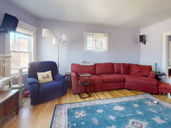 95 Jamaica St, Jamaica Plain, MA 02130