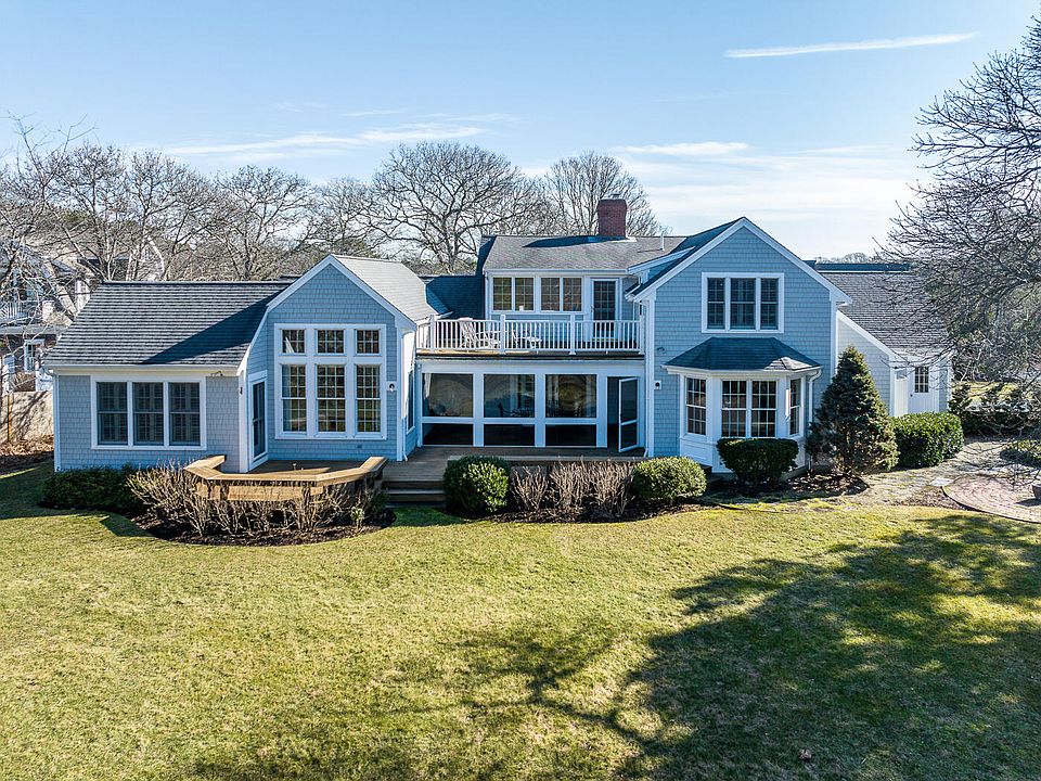 1st image of 35 Barberry Ln