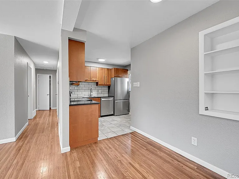5635 Nebraska Way — Photo 10