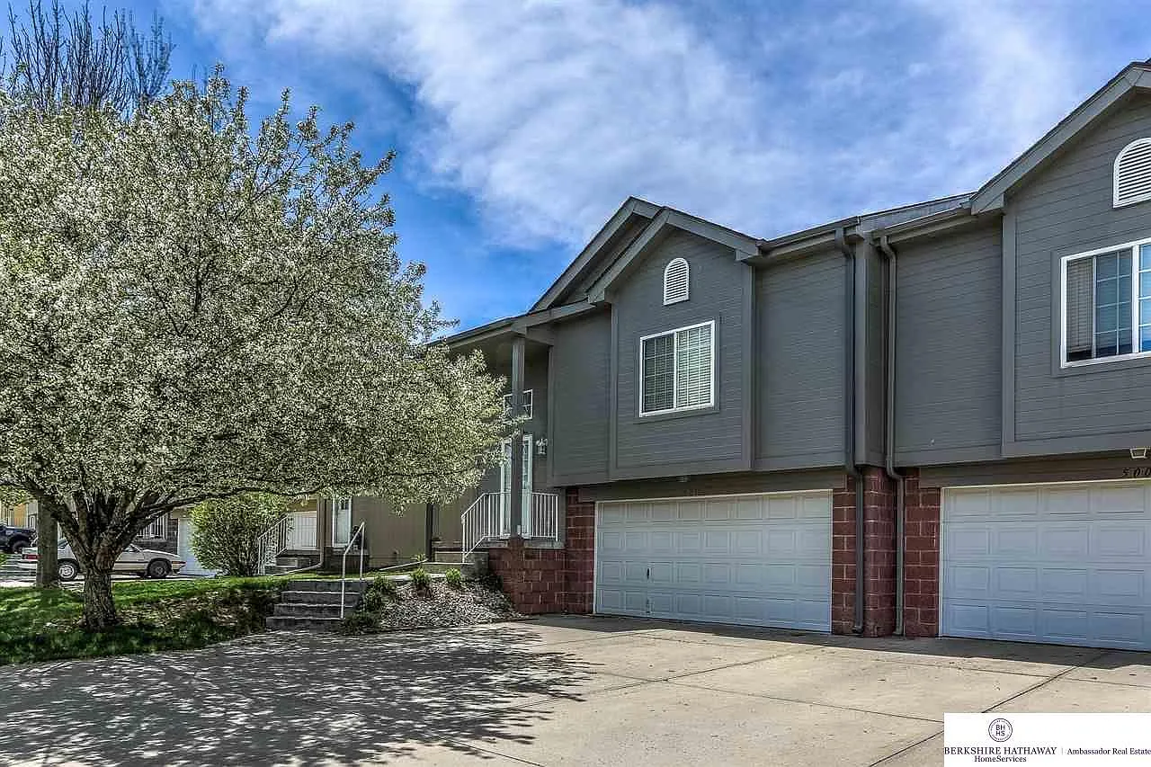 3 bed, 1600 sqft, $1,950 — Photo 1
