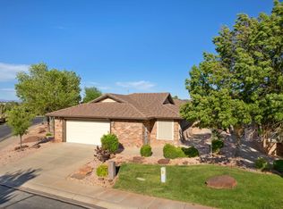 701 W Uxbridge Cir, Saint George, UT 84770