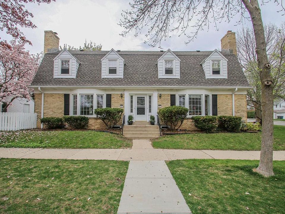 1st image of 4453 N Wildwood Ave