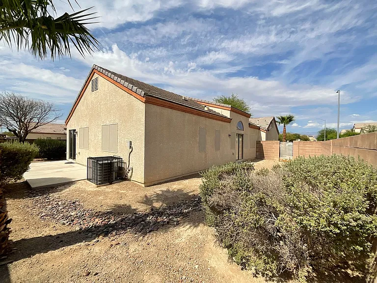 5016 Crying Heart St — Photo 13
