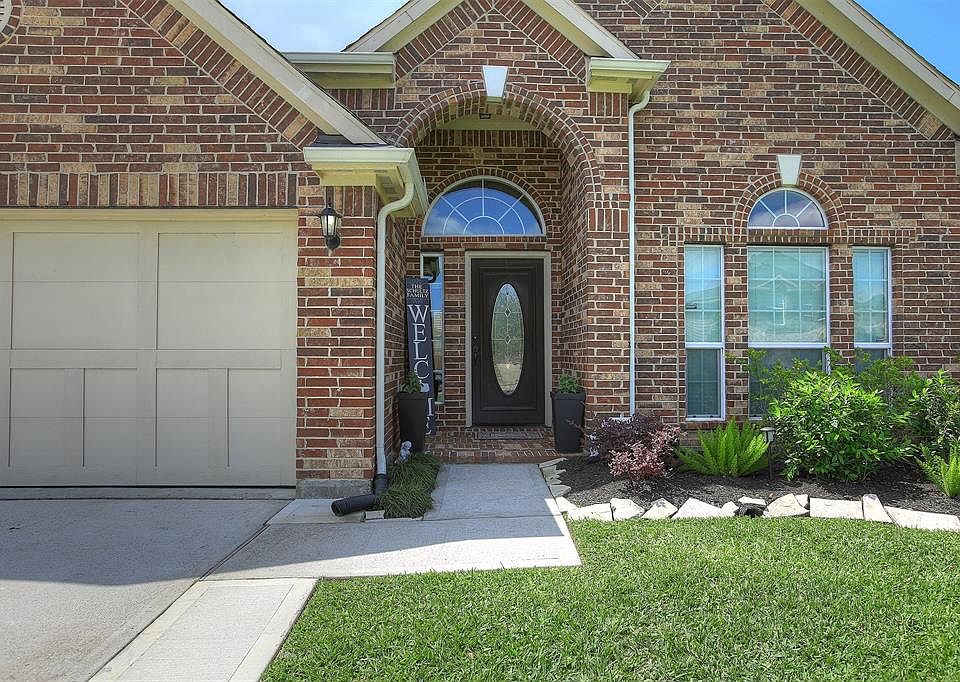 1st image of 1512 Nacogdoches Valley Dr