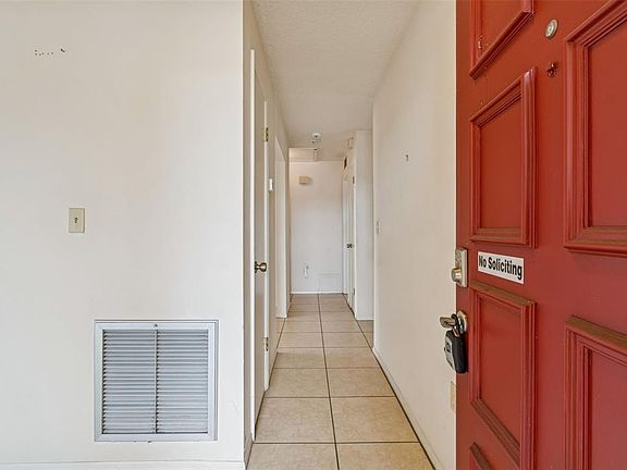 4th image of 4801 Ridge Point Dr