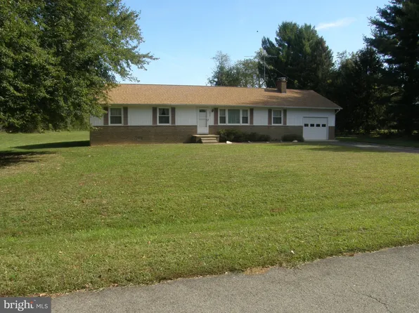 23968 Iris Dr, California, MD 20619