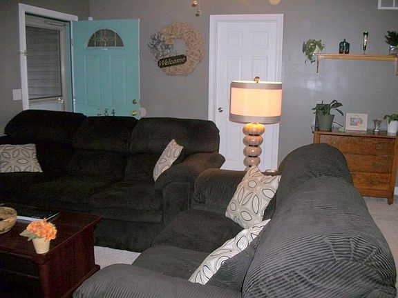 4th image of 284 Woodland Ln