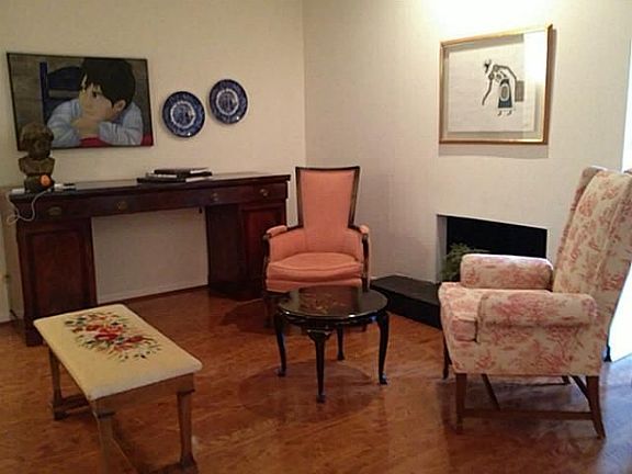 5th image of 6255 W Northwest Hwy APT 216