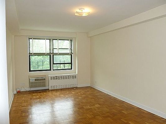 2nd image of 12360 83rd Ave APT 12B