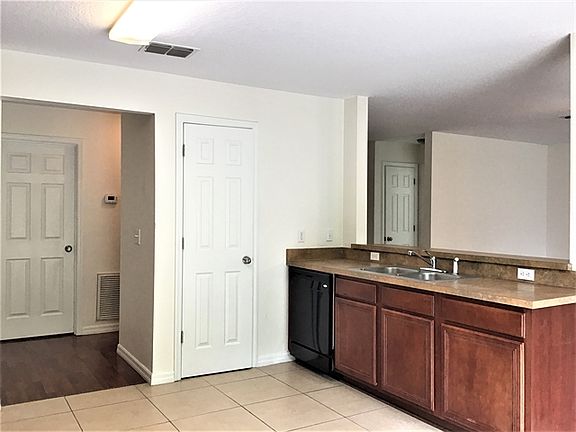 4th image of 15413 Perdido Dr