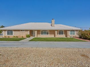 15320 Rodeo St, Hesperia, CA 92345