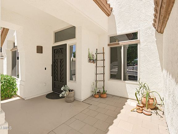 3rd image of 19220 N 52ND Avenue
