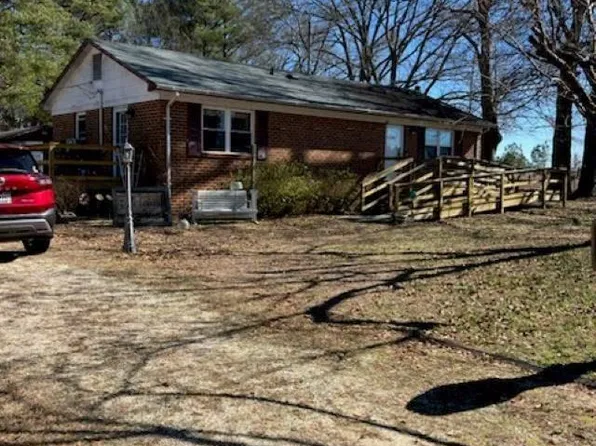 2630 Ebenezer Church Rd, Bennettsville, SC 29512
