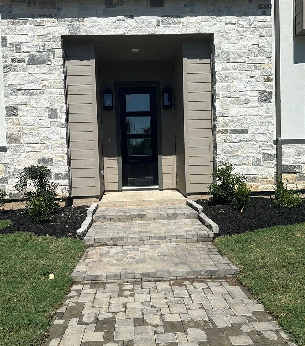 3 bed, 4.0 bath, 3035 sqft, $4,000 — Photo 2