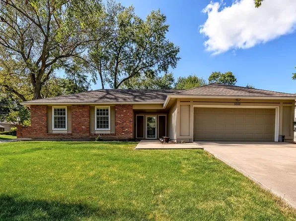 9808 Wedd St, Overland Park, KS 66212