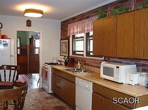 2nd image of 128 N Cannon St