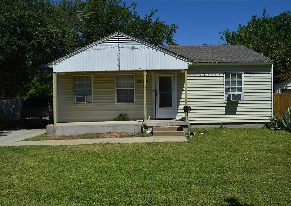 1st image of 3633 La Joya Dr