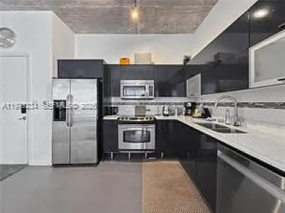234 NE 3rd St #608 — Photo 3