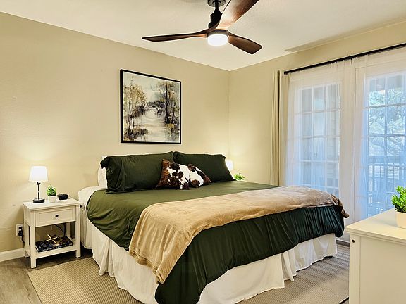 5th image of 8655 Datapoint Dr APT 216