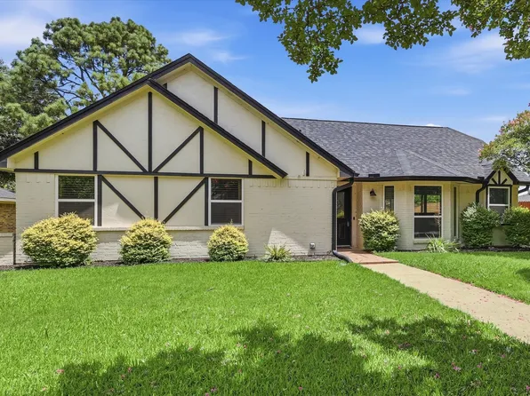 1513 Chisolm Trl, Lewisville, TX 75077