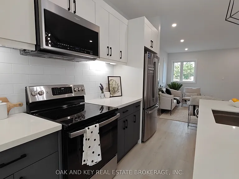 1208 Fanshawe Park Rd E #9 — Photo 7