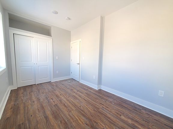 4th image of 226 Dwight St #3