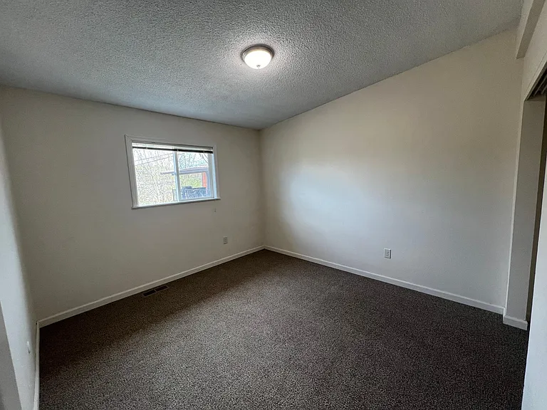 bedroom2