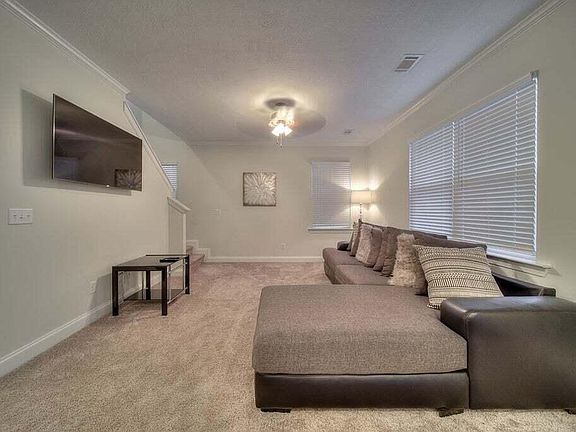 5th image of 710 Red Cedar Ct