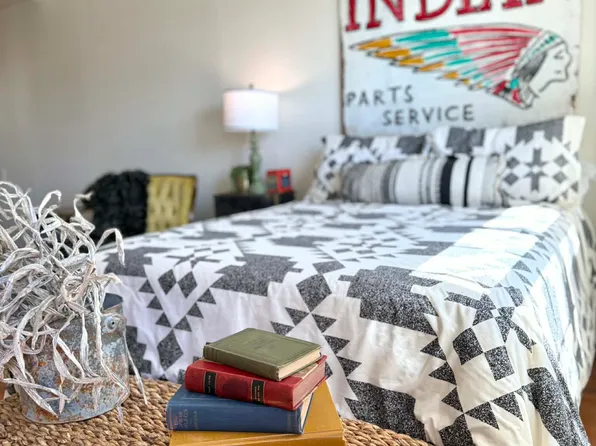 (undisclosed Address), Springfield, MO 65803