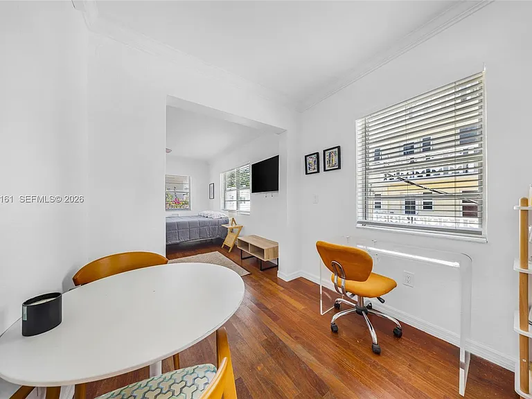 901 Meridian Ave #207 — Photo 12