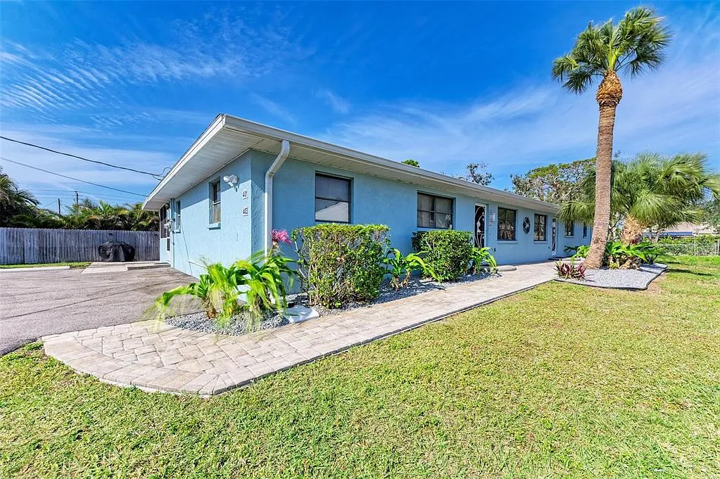 3 bed, 2.0 bath, 1158 sqft, $2,750 — Photo 2