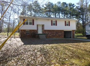 1041 Lynwood Pl, Forest Park, GA 30297
