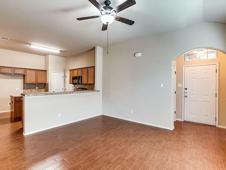 1120 Brendon Lee Ln #1120 — Photo 5