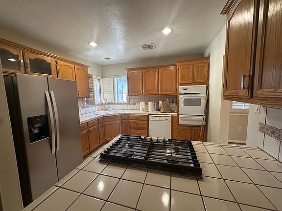 3rd image of 14022 S Evers Ave