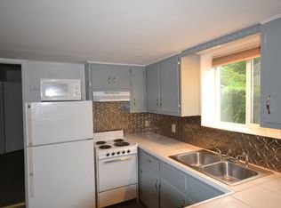 603 Canal Dr APT 2, Hendersonville, NC 28739