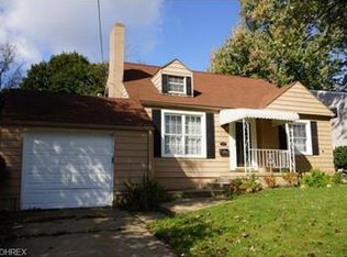 1023 Orchard Ave NE, North Canton, OH 44720