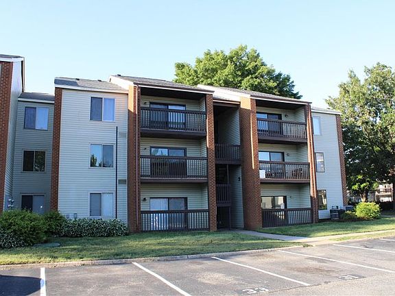 2nd image of 45 Haverford Ct #2