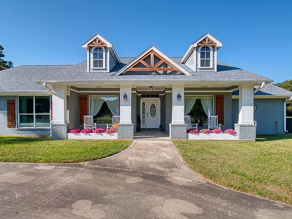 2nd image of 17282 Northcrest Cir