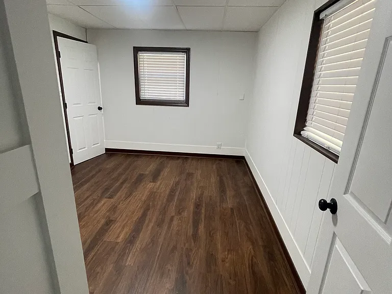 2437 Ivydale Dr SW — Photo 10