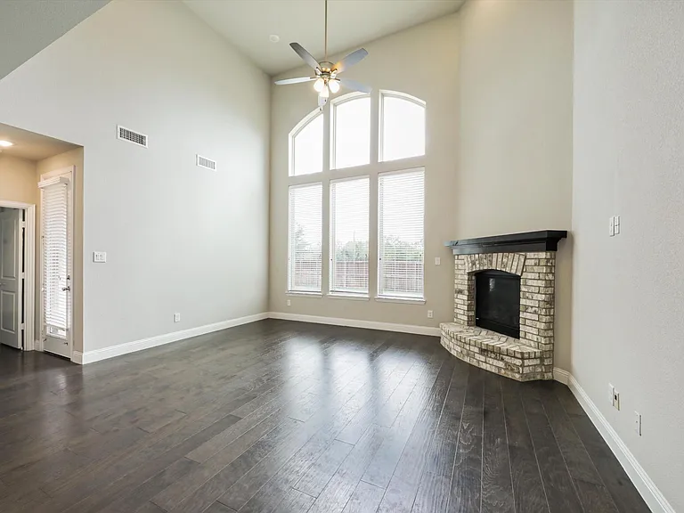 9920 Bitterroot Dr — Photo 8