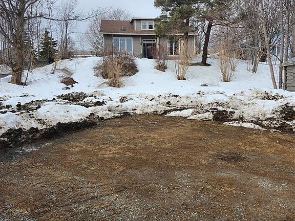 5th image of 300 Topsail Road