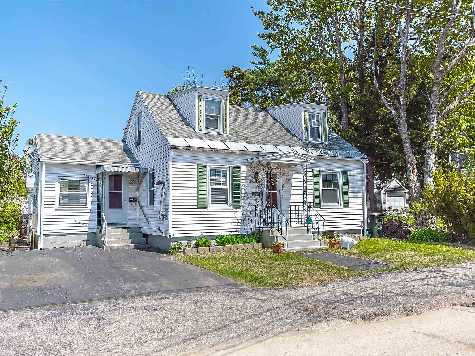 520 Auburn Street, Manchester, NH 03103 Zillow