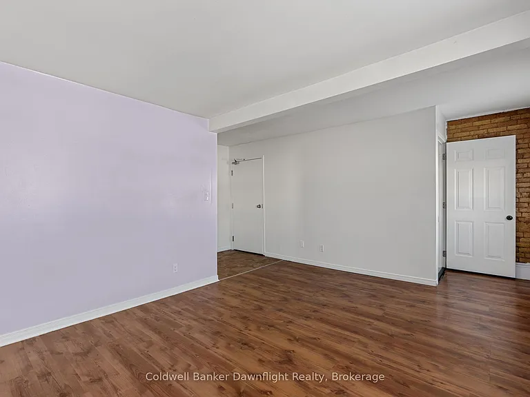 3-437 Main St S #3 — Photo 10