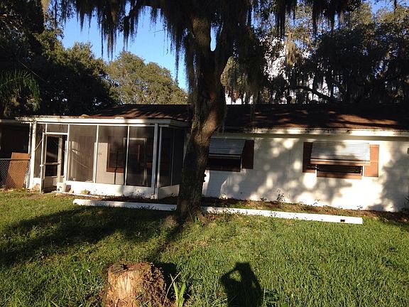 3rd image of 1308 Marshall Dr